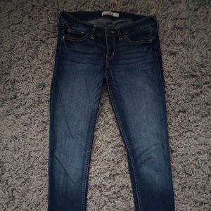Hollister jeans